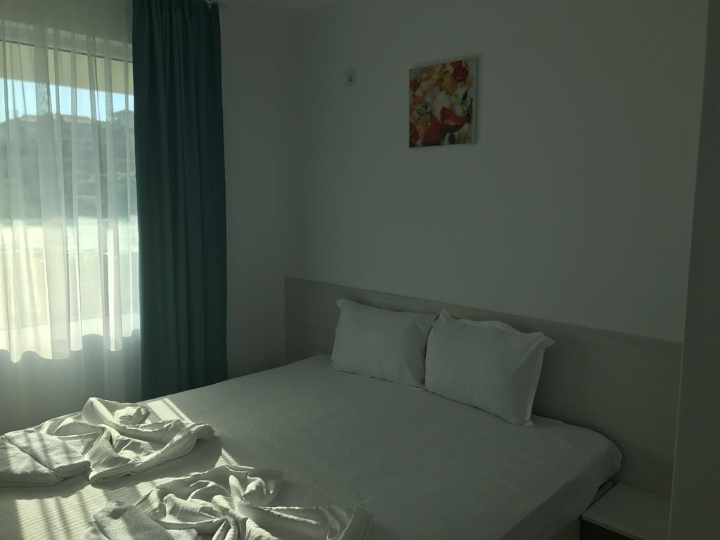Sea Life Apartments Sinemorets Buitenkant foto